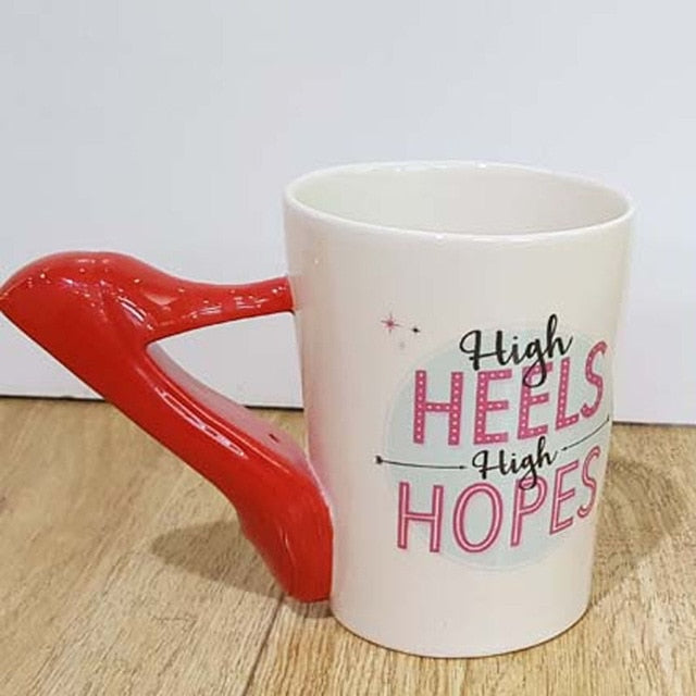 300ml Creative Ceramic Mugs Girl Tools Beauty Kit Specials Nail Polish Handle Tea Coffee Cup Personalized Mug Beauty Tool Cup